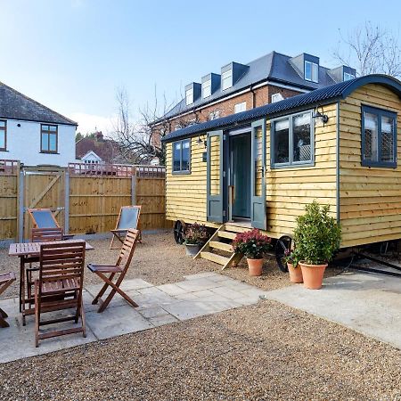 הוילה Pass The Keys Whitstable Shepherds Hut Minutes From The Harbour מראה חיצוני תמונה