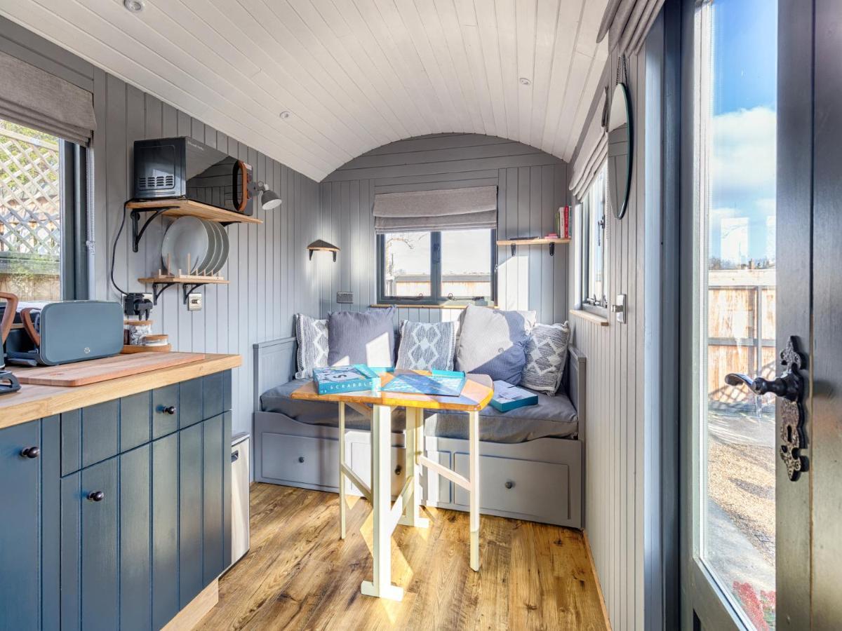 הוילה Pass The Keys Whitstable Shepherds Hut Minutes From The Harbour מראה חיצוני תמונה