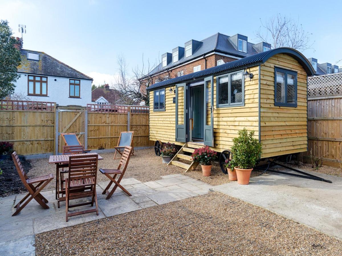 הוילה Pass The Keys Whitstable Shepherds Hut Minutes From The Harbour מראה חיצוני תמונה